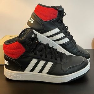 Adidas Hoops Mens size 8